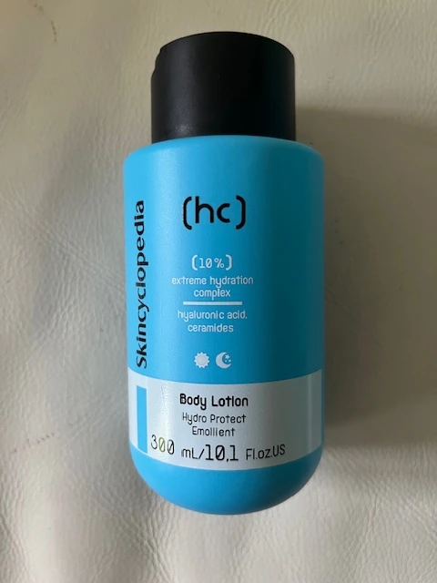 Body lotion - hyaluronic acid, céramides - 300ml